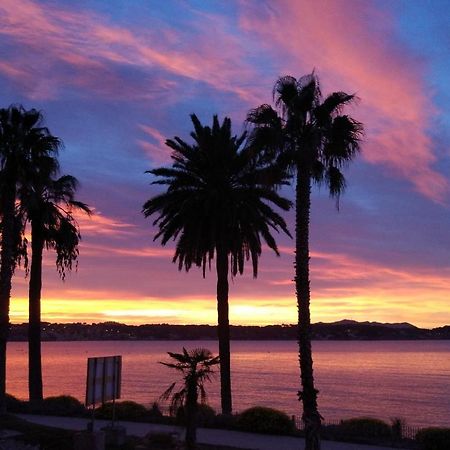 Front De Mer - Emplacement Prise - T2 Moderne Et Climatise - Tout A Pied Bandol Luaran gambar