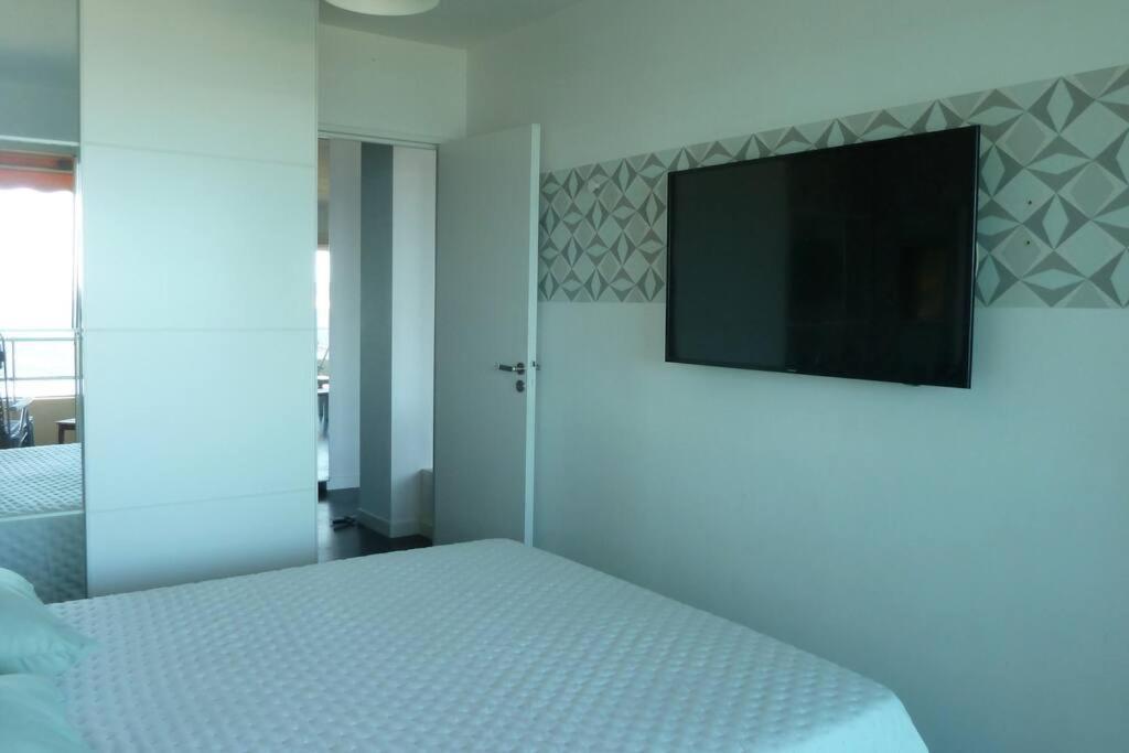 Front De Mer - Emplacement Prise - T2 Moderne Et Climatise - Tout A Pied Bandol Luaran gambar